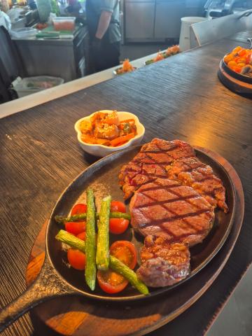 Ryb eye chop house angus x 300 grs